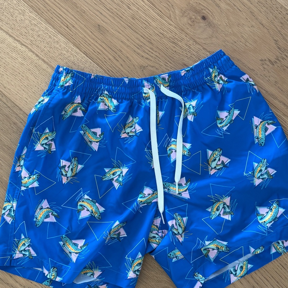 Almost New, Chubbies, Large Rainbow Trout Fish Swim Shorts, Size Large